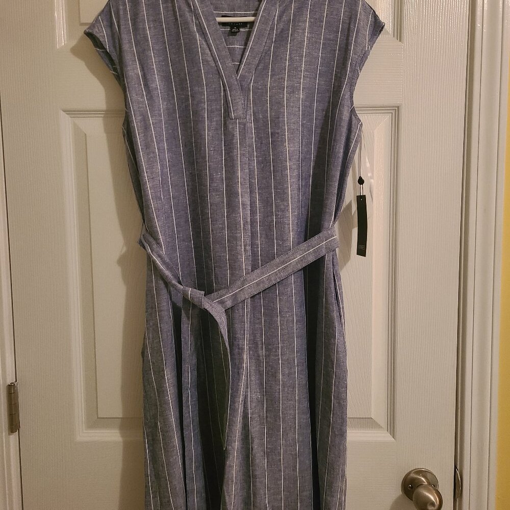 Jones New York blue and white striped dress new with tags